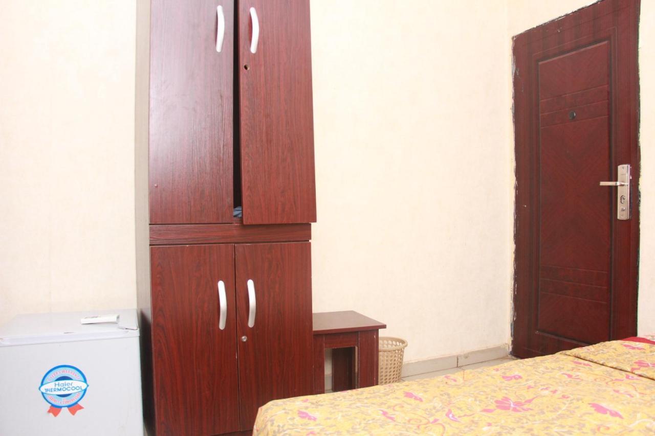 Abatete Guest House Mobushipe Kültér fotó